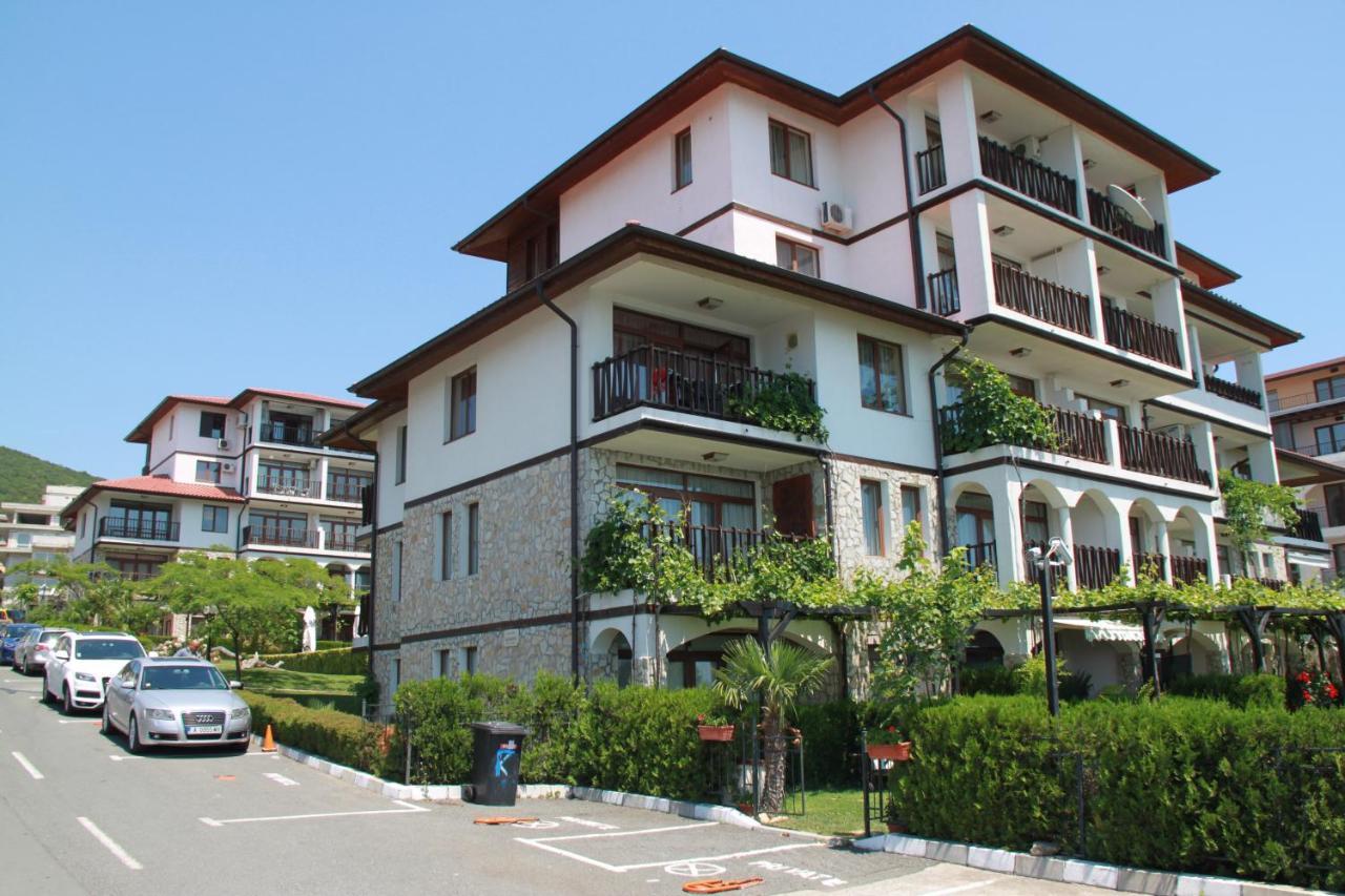 Bademite Apartments Sveti Vlas Dış mekan fotoğraf
