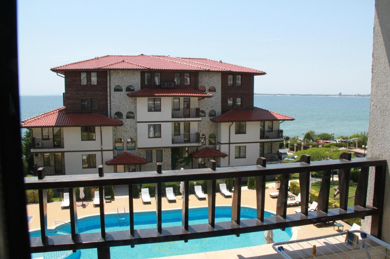 Bademite Apartments Sveti Vlas Dış mekan fotoğraf