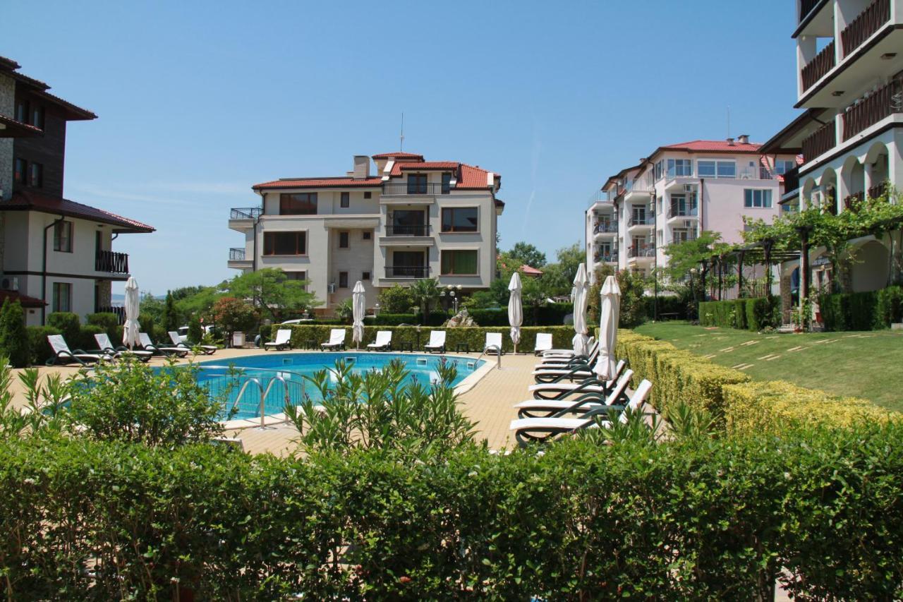 Bademite Apartments Sveti Vlas Dış mekan fotoğraf