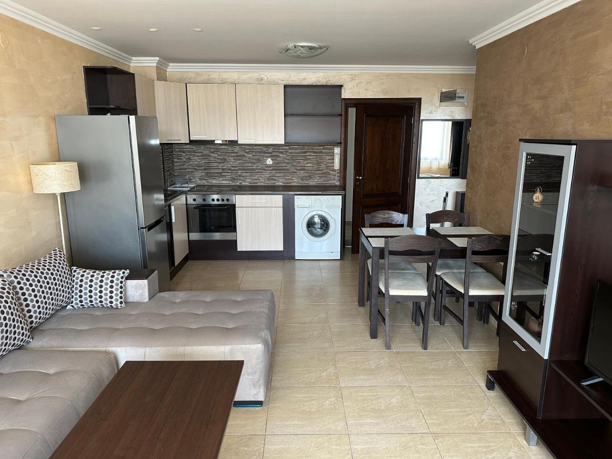 Bademite Apartments Sveti Vlas Dış mekan fotoğraf