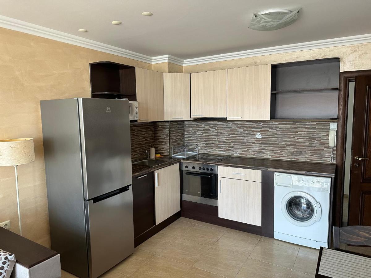 Bademite Apartments Sveti Vlas Dış mekan fotoğraf