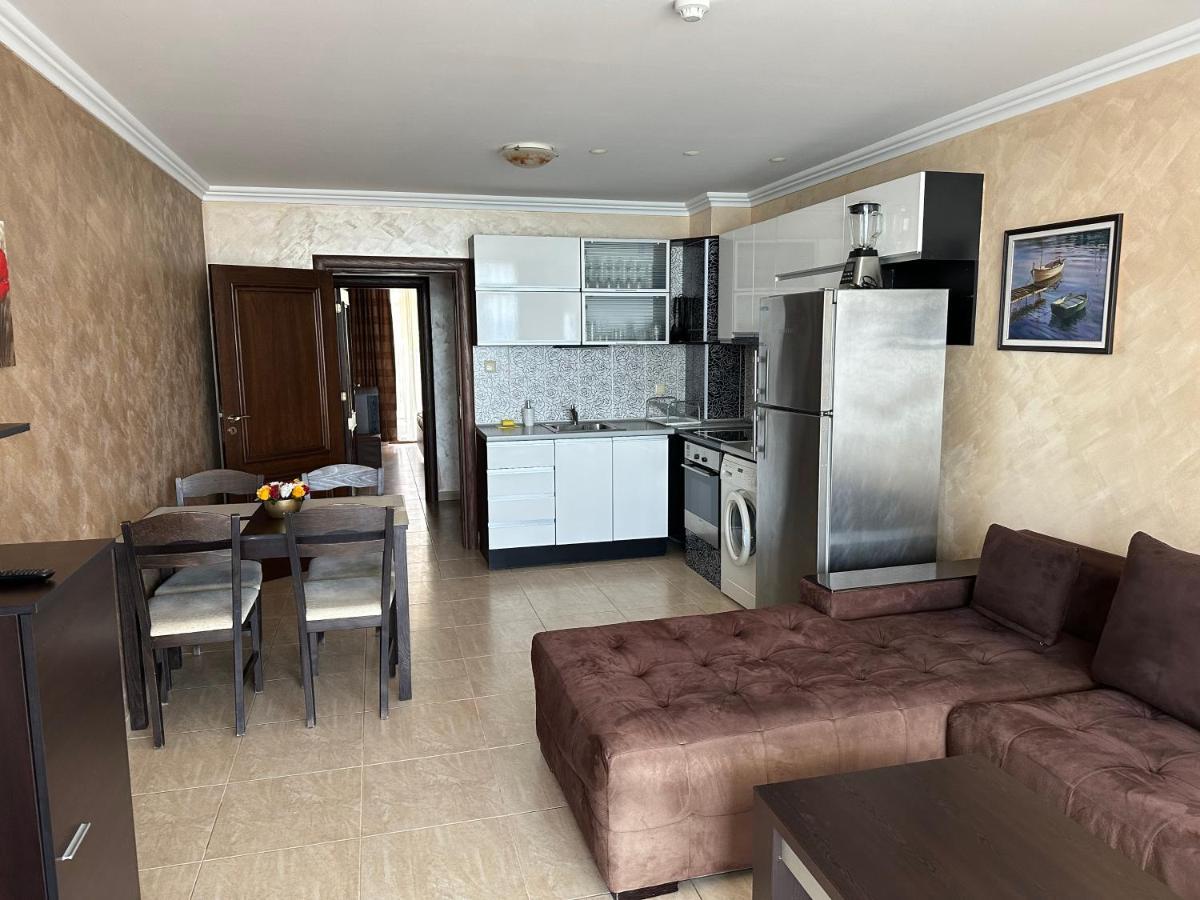 Bademite Apartments Sveti Vlas Dış mekan fotoğraf