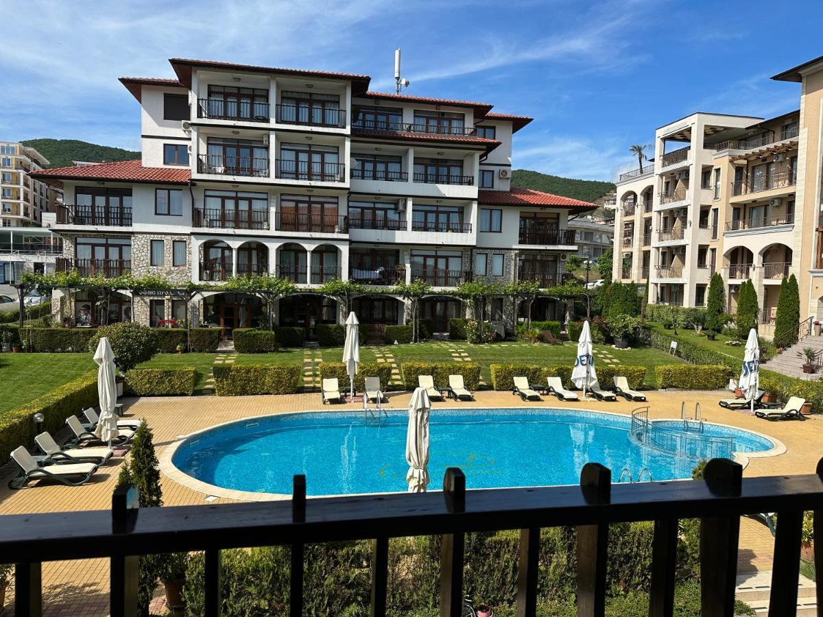 Bademite Apartments Sveti Vlas Dış mekan fotoğraf