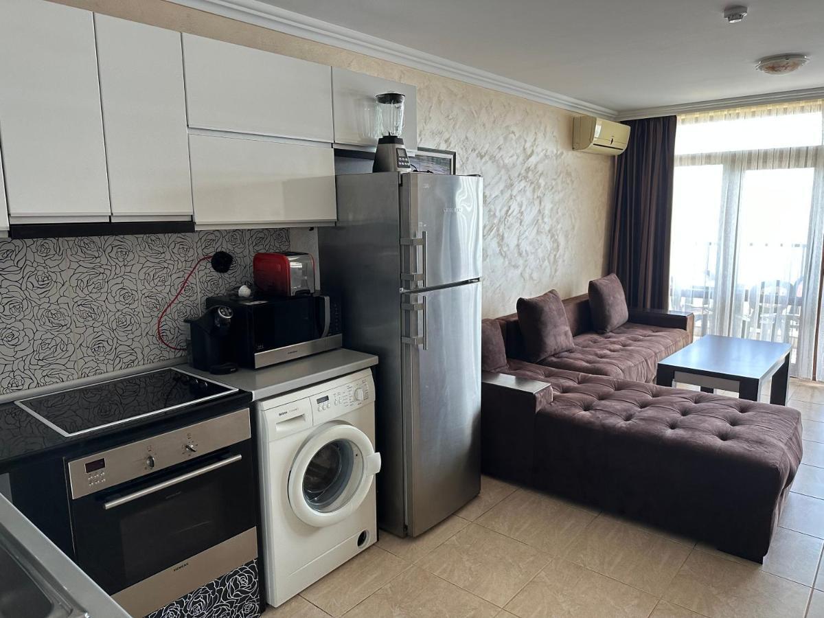 Bademite Apartments Sveti Vlas Dış mekan fotoğraf